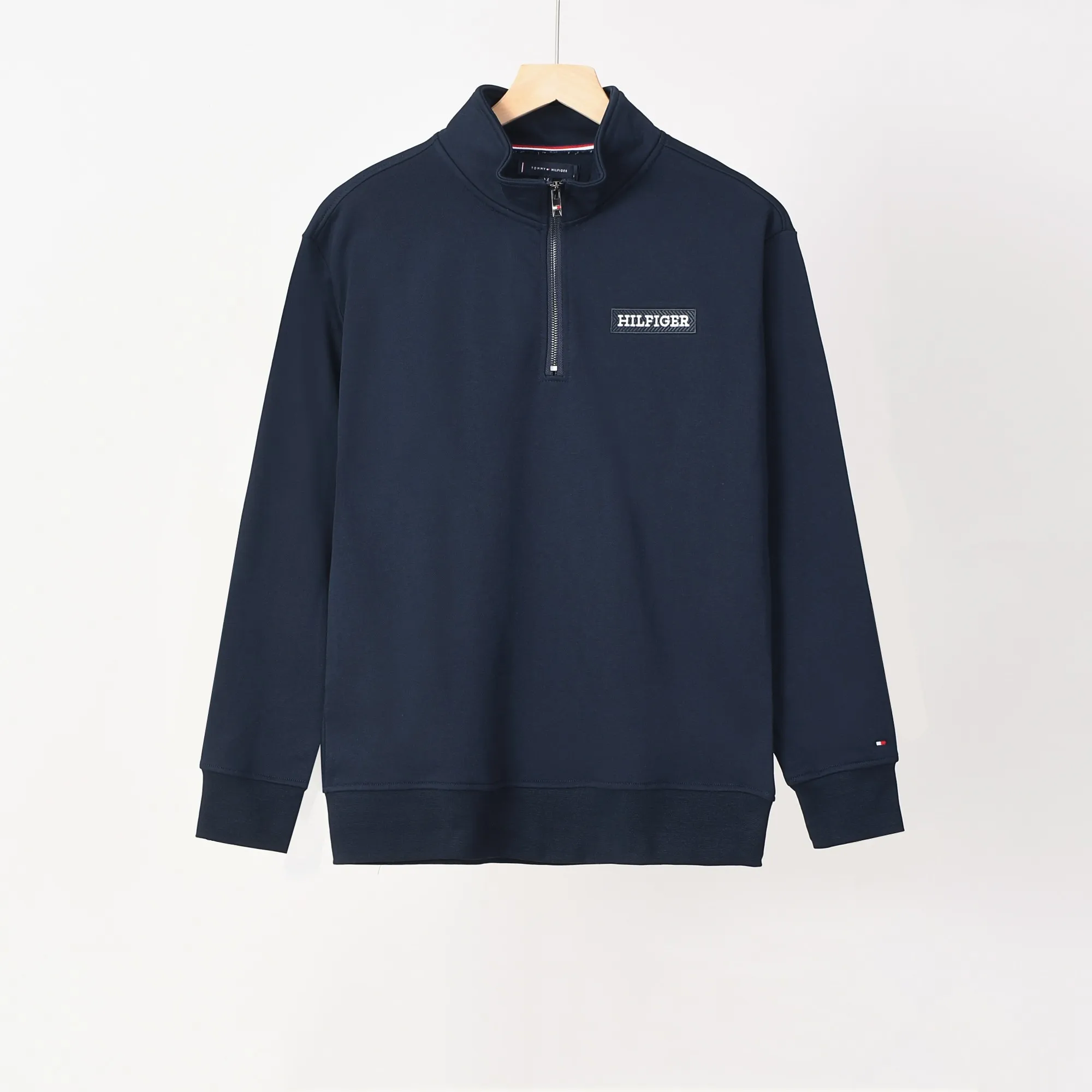 P210 605# Tommy half-pull stand-up collar sweatshirt Color: Black Gray Royal Blue Size: M-XXL Fabric: 350g cotton terry